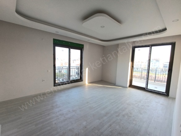 Ayanoğlu Mah. Kepez Satılık Daire |  2+1 Oda | 110M2 4.300.000Tl  Krediye Uygun  | 3. Kat | Klima | 1 Banyo Resim-5