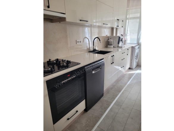 Sinan Mah. Muratpaşa Satılık Daire |  2+1 Oda | 115M2 4.350.000Tl  Krediye Uygun  | 3. Kat | Klima | 1 Banyo Resim-3