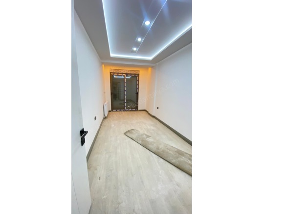 Bahçelievler Mah. Muratpaşa Satılık Daire |  1+1 Oda | 70M2 6.650.000Tl  Krediye Uygun  | Bahçe Katı | Doğalgaz(Kombi) | 1 Banyo Resim-4