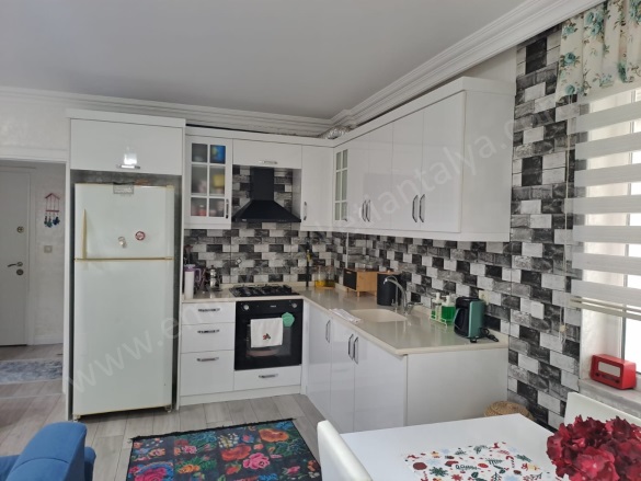 Çağlayan Mah. Muratpaşa Satılık Daire |  2+1 Oda | 84M2 6.400.000Tl  Krediye Uygun  Eşyalı  | Yüksek Giriş | Doğalgaz(Kombi) | 1 Banyo Resim-5