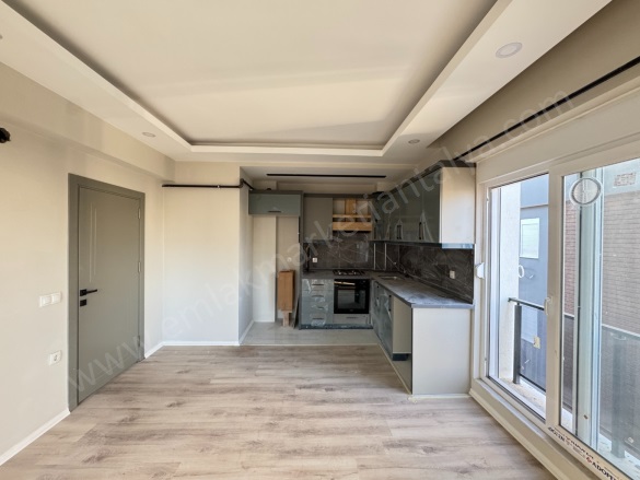 Kızıltoprak Mah. Muratpaşa Kiralık Daire |  4+1 Oda | 115M2 Aylık 35.000Tl | Çatı Dubleksi | Doğalgaz(Kombi) | 1 Banyo Resim-2