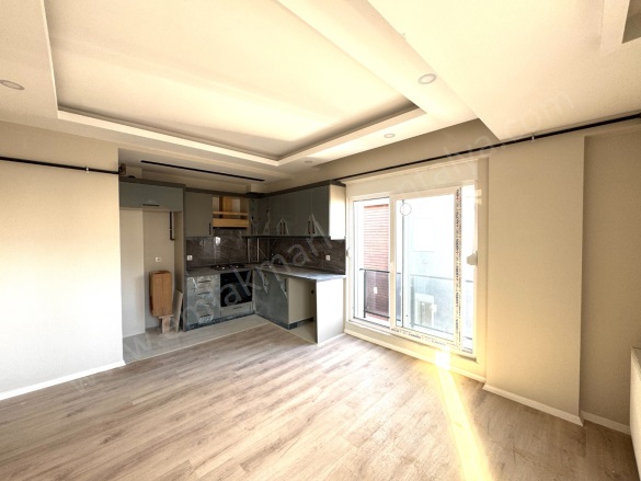 Kızıltoprak Mah. Muratpaşa Kiralık Daire |  4+1 Oda | 115M2 Aylık 35.000Tl | Çatı Dubleksi | Doğalgaz(Kombi) | 1 Banyo Resim-3