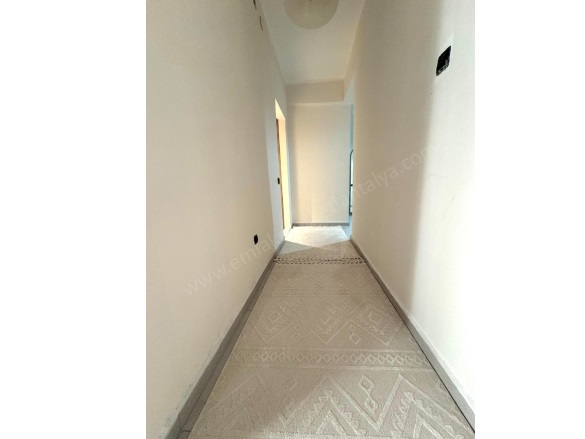 Kışla Mah. Muratpaşa Satılık Daire |  2+1 Oda | 135M2 6.750.000Tl  Krediye Uygun  | 2. Kat | Klima | 1 Banyo Resim-4