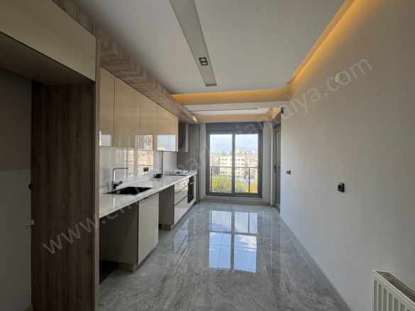 Zerdalilikte Lüks Yapılı K Otoparklı Şık Dubleksler 4+1 Satılık Daire Muratpaşa Zerdalilik Mah