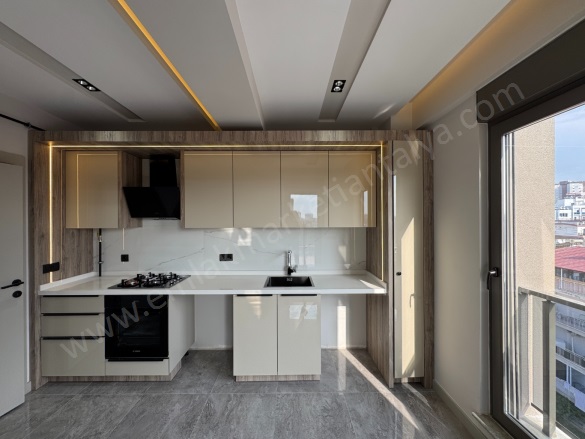 Zerdalilik Mah. Muratpaşa Satılık Daire |  3+1 Oda | 180M2 14.500.000Tl  Krediye Uygun  | Çatı Dubleksi | Doğalgaz(Kombi) | 2 Banyo Resim-2