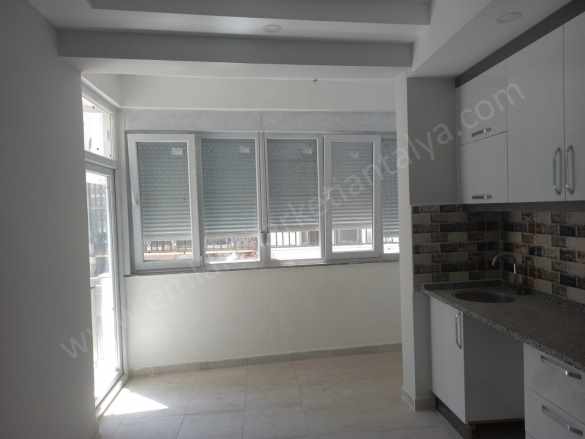 Mevlana Kavşağı Yakını Katta Her Şeyi Ayrı 2+1 Satılık Daire Muratpaşa Etiler Mah