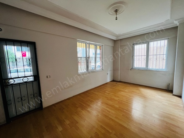 Bayındır Mah. Muratpaşa Satılık Daire |  2+1 Oda | 100M2 4.750.000Tl  Krediye Uygun  | Yüksek Giriş | Doğalgaz(Kombi) | 1 Banyo Resim-4