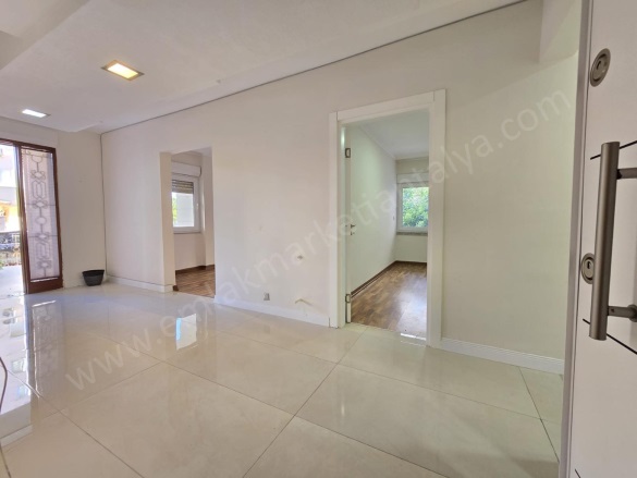 Fener Mah. Muratpaşa Satılık Daire |  2+1 Oda | 100M2 7.100.000Tl  Krediye Uygun  | Yüksek Giriş | Doğalgaz(Kombi) | 1 Banyo Resim-2