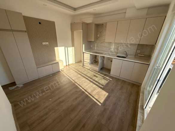 Ulaşım Güzergahı Üzeri Katta Yatırımlık Sıfır Fırsat 1+1 Satılık Daire Kepez Aydoğmuş Mah