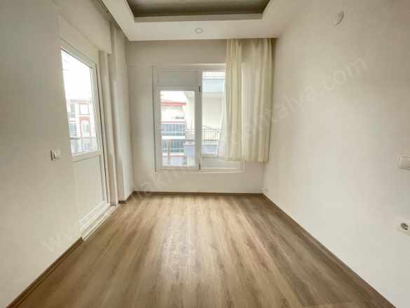 Mevlana Çorbacısı Arkası Yatırımlık Arakat Stüdyo 1+1 Satılık Daire Muratpaşa Etiler Mah