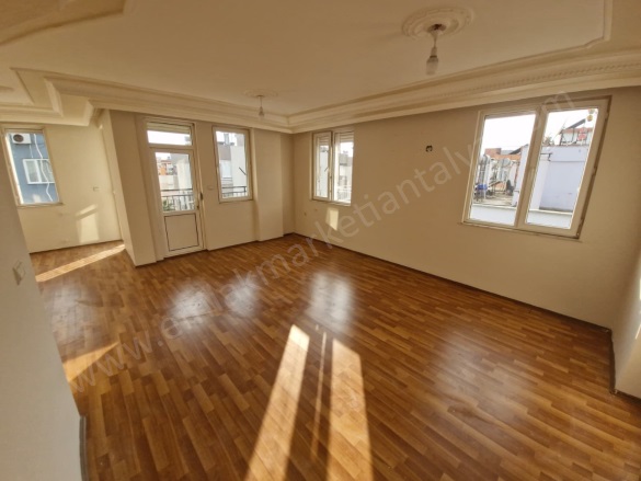 Yenigün Mah. Muratpaşa Kiralık Daire |  4+1 Oda | 155M2 Aylık 36.000Tl | Çatı Dubleksi | Doğalgaz(Kombi) | 3 Banyo Resim-1