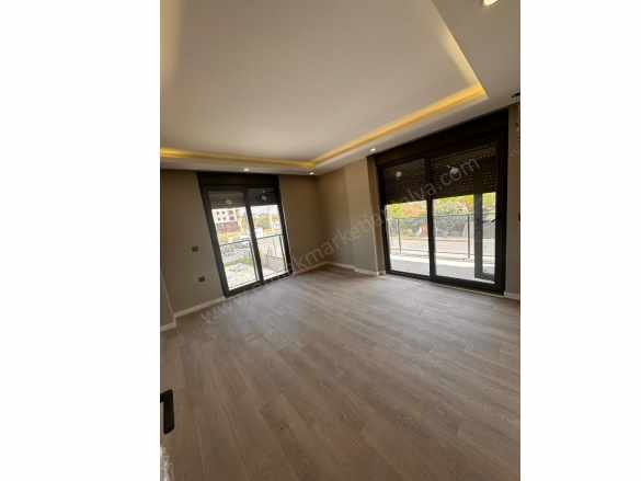 Habiblerde Sıfır Arakat Ayrı Mutfaklı Asansörlü 2+1 Satılık Daire Kepez Habibler Mah