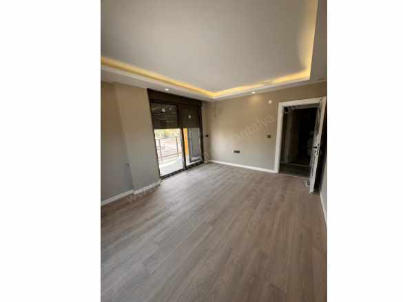 Habiblerde Sıfır Arakat Ayrı Mutfaklı Asansörlü 2+1 Satılık Daire Kepez Habibler Mah