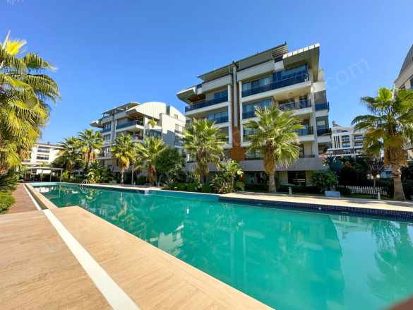 Konaklar Bölgesinde Lüks Sitede 3+1 Satılık Daire Konyaaltı Uncalı Mah