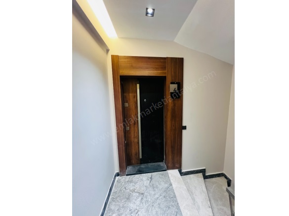 Göksu Mah. Kepez Satılık Daire |  2+1 Oda | 90M2 5.350.000Tl  Krediye Uygun  | 1. Kat | Klima | 2 Banyo Resim-4