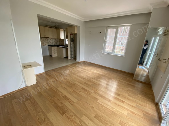 Pınarbaşı Mah. Konyaaltı Satılık Daire |  3+1 Oda | 115M2 6.250.000Tl  Krediye Uygun  | Bahçe Dubleksi | Klima | 2 Banyo Resim-4