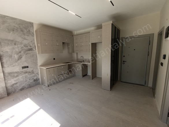 Aydoğmuş Mah. Kepez Satılık Daire |  1+1 Oda | 60M2 2.950.000Tl  Krediye Uygun  | 3. Kat | Klima | 1 Banyo Resim-3