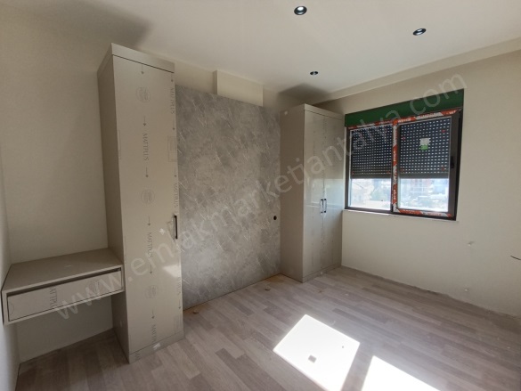 Aydoğmuş Mah. Kepez Satılık Daire |  1+1 Oda | 60M2 2.950.000Tl  Krediye Uygun  | 3. Kat | Klima | 1 Banyo Resim-5