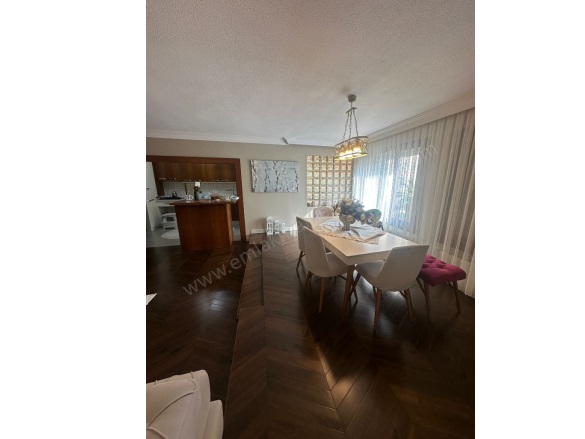 Fener Mah. Muratpaşa Satılık Daire |  3+1 Oda | 175M2 12.000.000Tl  Krediye Uygun  | 1. Kat | Doğalgaz(Kombi) | 1 Banyo Resim-3