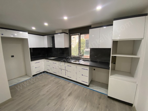 Deniz Mah. Muratpaşa Satılık Daire |  2+1 Oda | 110M2 6.250.000Tl  Krediye Uygun  | 1. Kat | Klima | 1 Banyo Resim-4