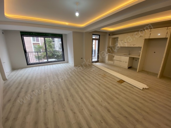 Deniz Mah. Muratpaşa Satılık Daire |  2+1 Oda | 110M2 8.000.000Tl  Krediye Uygun  | 1. Kat | Doğalgaz(Kombi) | 2 Banyo Resim-2