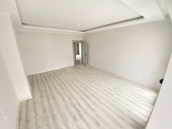 Deniz Mah. Muratpaşa Satılık Daire |  3+1 Oda | 180M2 14.000.000Tl  Krediye Uygun  | Çatı Dubleksi | Doğalgaz(Kombi) | 2 Banyo Resim-4