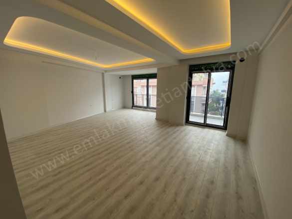 Konyaaltı Cadde Arkası Geniş Ferah Sıfır Dubleks 3+1 Satılık Daire Muratpaşa Deniz Mah