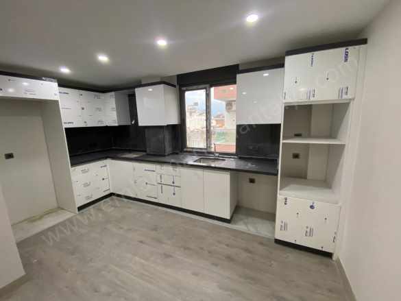 Güllük Caddesi Arkası Geniş 3+1 Dubleks Satılık Daire Muratpaşa Deniz Mah