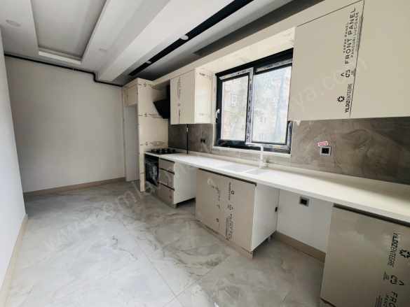 Kaleiçine Yürüme Mesafesinde K Otopark Ayrı Mutfaklı Sıfır 2+1 Satılık Daire Muratpaşa Sinan Mah