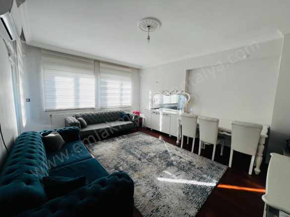 Mahallenin En iyi Sitesinde Kombili Ayrı Mutfaklı Y Havuzlu 2+1 Satılık Daire Muratpaşa Dutlubahçe Mah