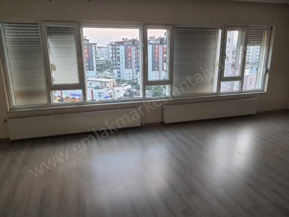 Şirinyalıda Arakat Kombili Katta 3+1 Satılık Daire Muratpaşa Şirinyalı Mah