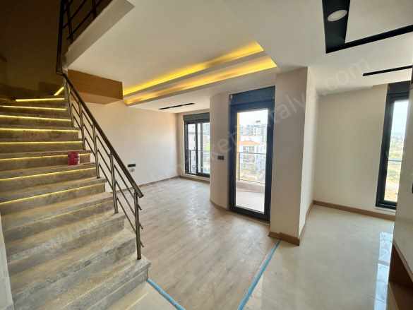 Şehir Hastanesi Yakını Orman Dağ Havasında Yerden Isıtmalı Full Donanımlı 2+1 Dubleks Satılık Daire Kepez Fevzi Çakmak Mah