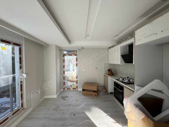 Varlık Mahallesinde Doğalgazlı Fırsat 2+1 Sıfır Ler Satılık Daire Muratpaşa