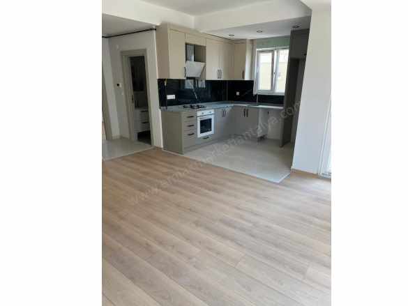 Kepez Belediyesi Yakını Tramvaya Yürüme Mesafesi Site içi Lüks 1+1 Satılık Daire Teomanpaşa Mah