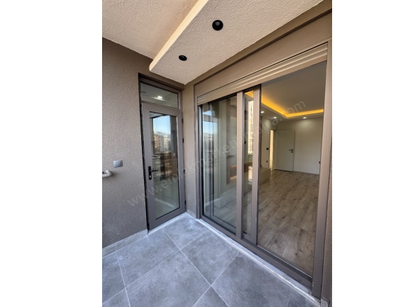 Yenigün Mah. Muratpaşa Satılık Daire |  2+1 Oda | 115M2 7.250.000Tl  Krediye Uygun  | 4. Kat | Doğalgaz(Kombi) | 2 Banyo Resim-3