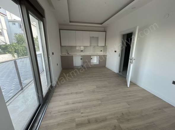Yeniköy Mah. Döşemealtı Satılık Daire |  1+1 Oda | 60M2 2.400.000Tl  Krediye Uygun  | Yüksek Giriş | Klima | 1 Banyo Resim-1