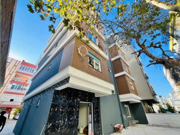 Cumhuriyette Kat Ve Cephe Seçenekli Geniş 1+1 Ler Satılık Daire Muratpaşa Cumhuriyet Mah