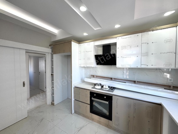 Yıldız Mah. Muratpaşa Satılık Daire |  3+1 Oda | 130M2 8.500.000Tl  Krediye Uygun  | 3. Kat | Doğalgaz(Kombi) | 2 Banyo Resim-1