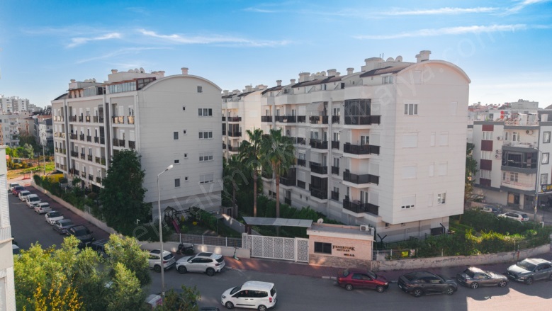 Meydankavağı Mah. Muratpaşa Satılık Daire |  3+1 Oda | 163M2 10.350.000Tl  Krediye Uygun  | 4. Kat | Doğalgaz(Kombi) | 2 Banyo Resim-1