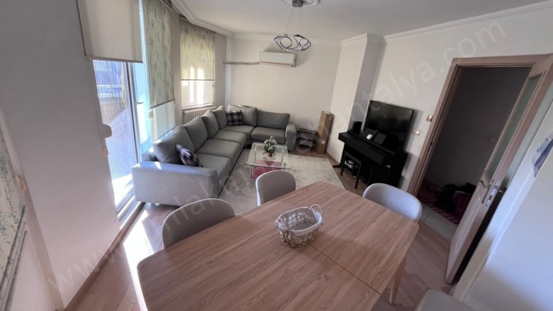 Hüsnü Karakaş Mah. Kepez Satılık Daire |  3+1 Oda | 120M2 6.000.000Tl  Krediye Uygun  Eşyalı  | 3. Kat | Doğalgaz(Kombi) | 1 Banyo Resim-4