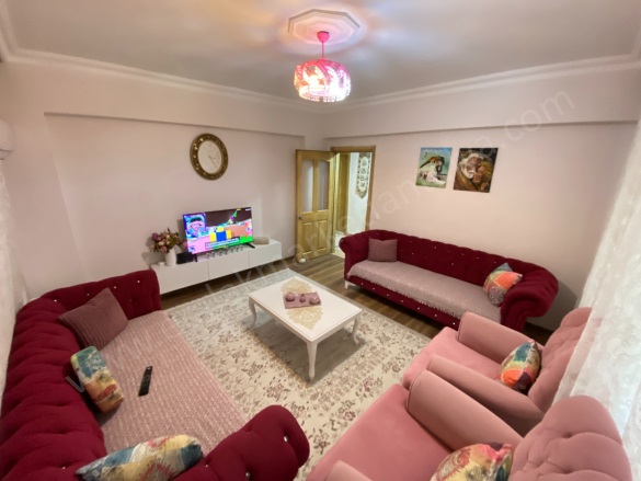 Yenigün Mah. Muratpaşa Satılık Daire |  2+1 Oda | 100M2 4.000.000Tl  Krediye Uygun  | 3. Kat | Doğalgaz(Kombi) | 1 Banyo Resim-4