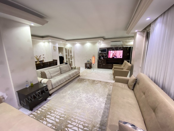 Yıldız Mah. Muratpaşa Satılık Daire |  4+1 Oda | 280M2 9.000.000Tl  Krediye Uygun  | 5. Kat | Doğalgaz(Kombi) | 2 Banyo Resim-3