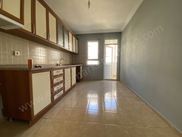 Karşıyaka Mah. Kepez Kiralık Daire |  2+1 Oda | 100M2 Aylık 22.000Tl | 1. Kat | Doğalgaz(Kombi) | 1 Banyo Resim-4