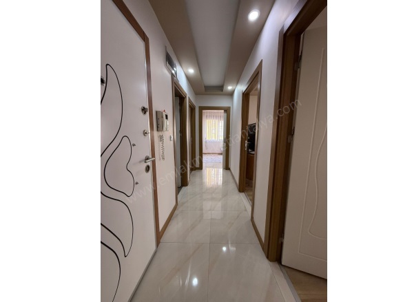 Üçgen Mah. Muratpaşa Satılık Daire |  2+1 Oda | 105M2 5.500.000Tl  Krediye Uygun  Eşyalı  | 1. Kat | Doğalgaz(Kombi) | 1 Banyo Resim-3