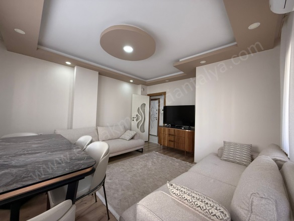 Üçgen Mah. Muratpaşa Satılık Daire |  2+1 Oda | 105M2 5.500.000Tl  Krediye Uygun  Eşyalı  | 1. Kat | Doğalgaz(Kombi) | 1 Banyo Resim-4