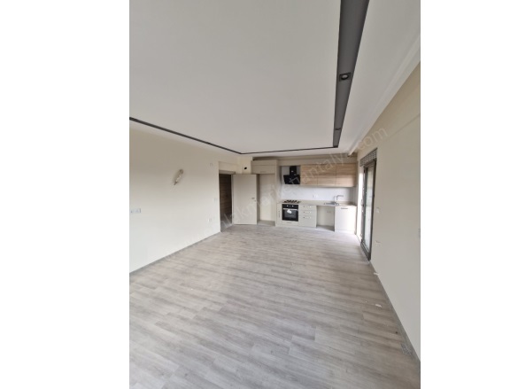 Altıntaş Mah. Aksu Satılık Daire |  2+1 Oda | 81M2 6.000.000Tl  Krediye Uygun  | 1. Kat | Klima | 1 Banyo Resim-4