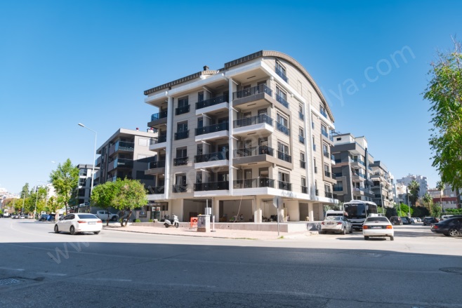 Zerdalilik Mah. Muratpaşa Satılık Daire |  3+1 Oda | 125M2 12.500.000Tl  Krediye Uygun  | 4. Kat | Doğalgaz(Kombi) | 2 Banyo Resim-2