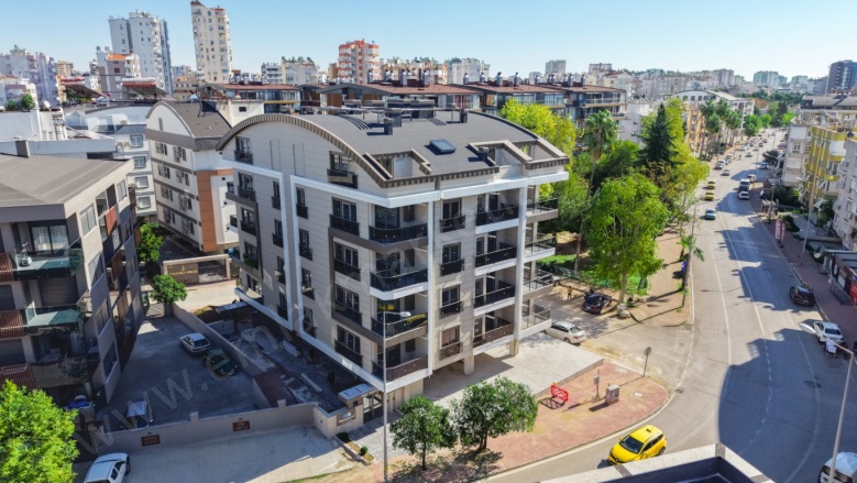 Zerdalilik Mah. Muratpaşa Satılık Daire |  3+1 Oda | 125M2 12.500.000Tl  Krediye Uygun  | 4. Kat | Doğalgaz(Kombi) | 2 Banyo Resim-3