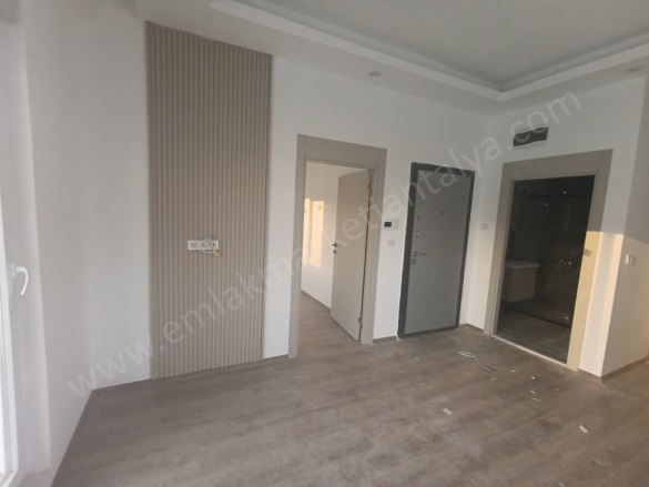 Aydoğmuş Mah. Kepez Satılık Daire |  1+1 Oda | 65M2 2.100.000Tl  Krediye Uygun  | Zemin Kat | Klima | 1 Banyo Resim-2