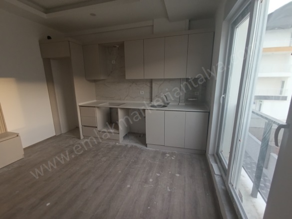 Aydoğmuş Mah. Kepez Satılık Daire |  1+1 Oda | 65M2 2.149.000Tl  Krediye Uygun  | 1. Kat | Klima | 1 Banyo Resim-3